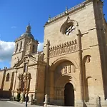 아파트 Arcos *